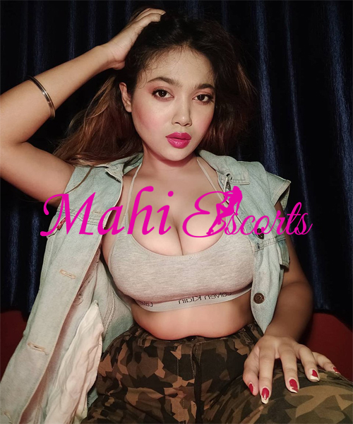 Sonam Kanpur Call Girl